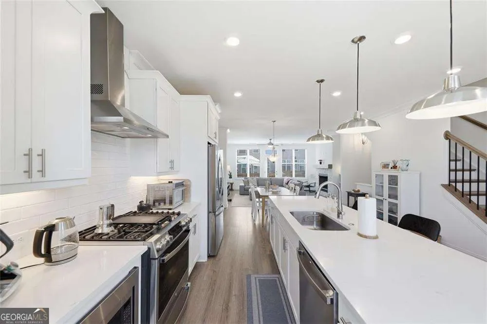 3193 Bartee WALK Suwanee, GA 30024