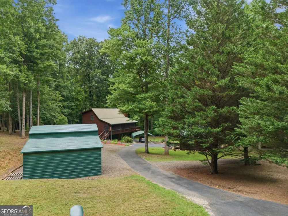 2447 Hi River RD Hiawassee, GA 30546