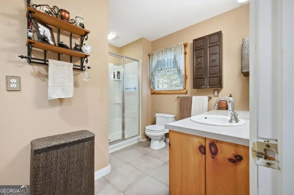 2447 Hi River RD Hiawassee, GA 30546
