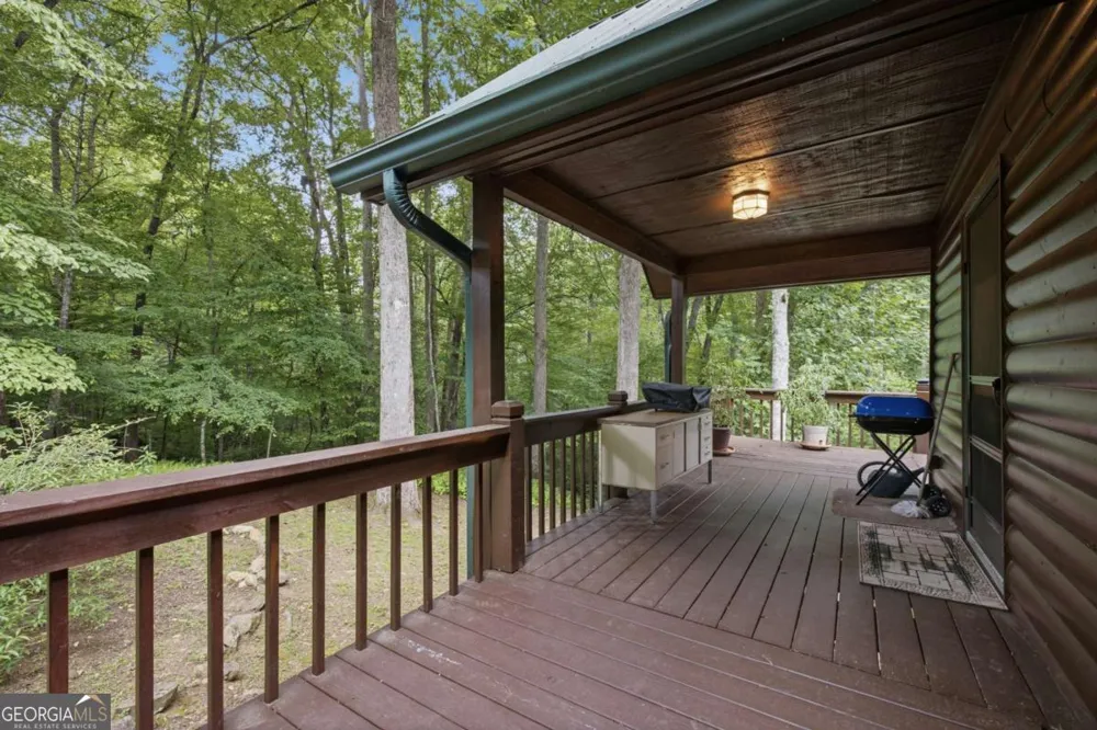 2447 Hi River RD Hiawassee, GA 30546