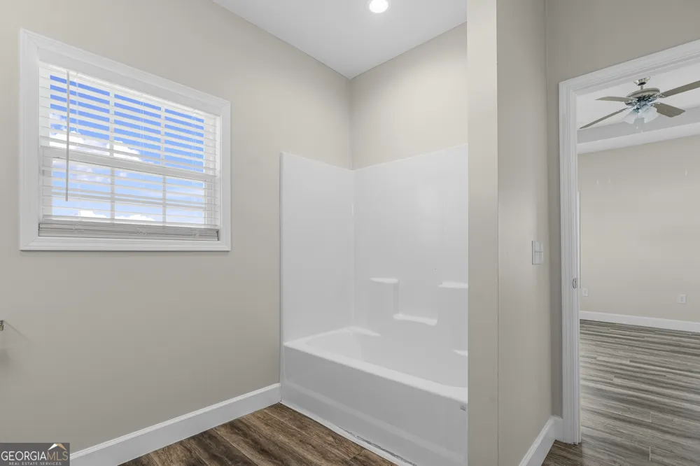 686 Lakeside CIR Baxley, GA 31513