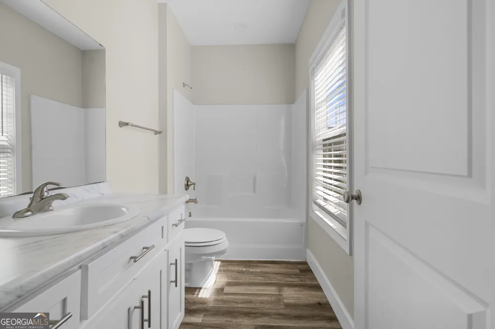 686 Lakeside CIR Baxley, GA 31513