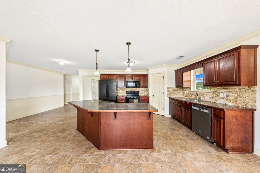 3030 Pulliam Mill RD NW Dewy Rose, GA 30634