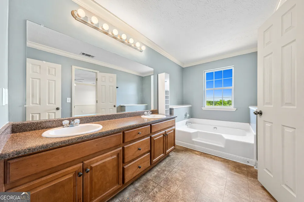 3030 Pulliam Mill RD NW Dewy Rose, GA 30634
