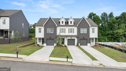 70 Fausett LN
