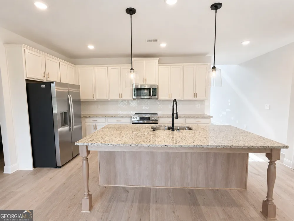 526 Foster Sydney CT Bonaire, GA 31005