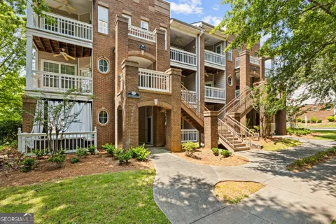 1752 Pryor RD SW