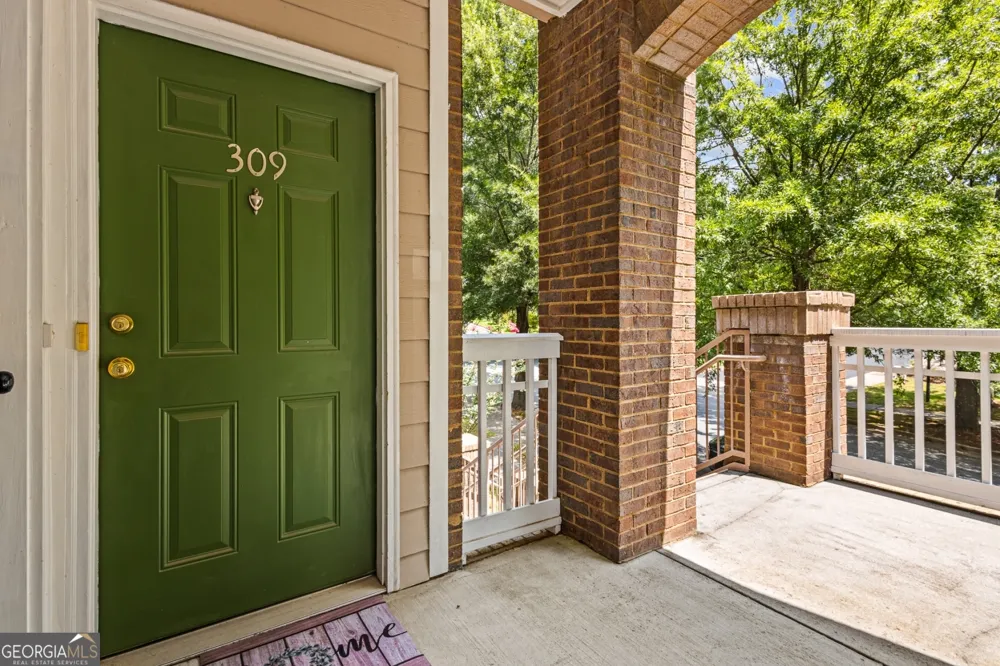 1752 Pryor RD SW Atlanta, GA 30315