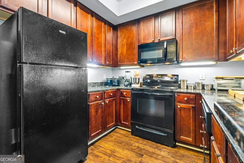 1752 Pryor RD SW Atlanta, GA 30315