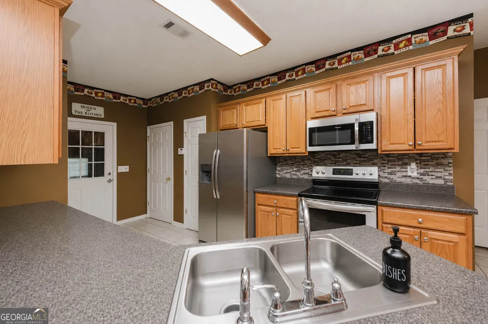 101 Saint Croix CT Perry, GA 31069