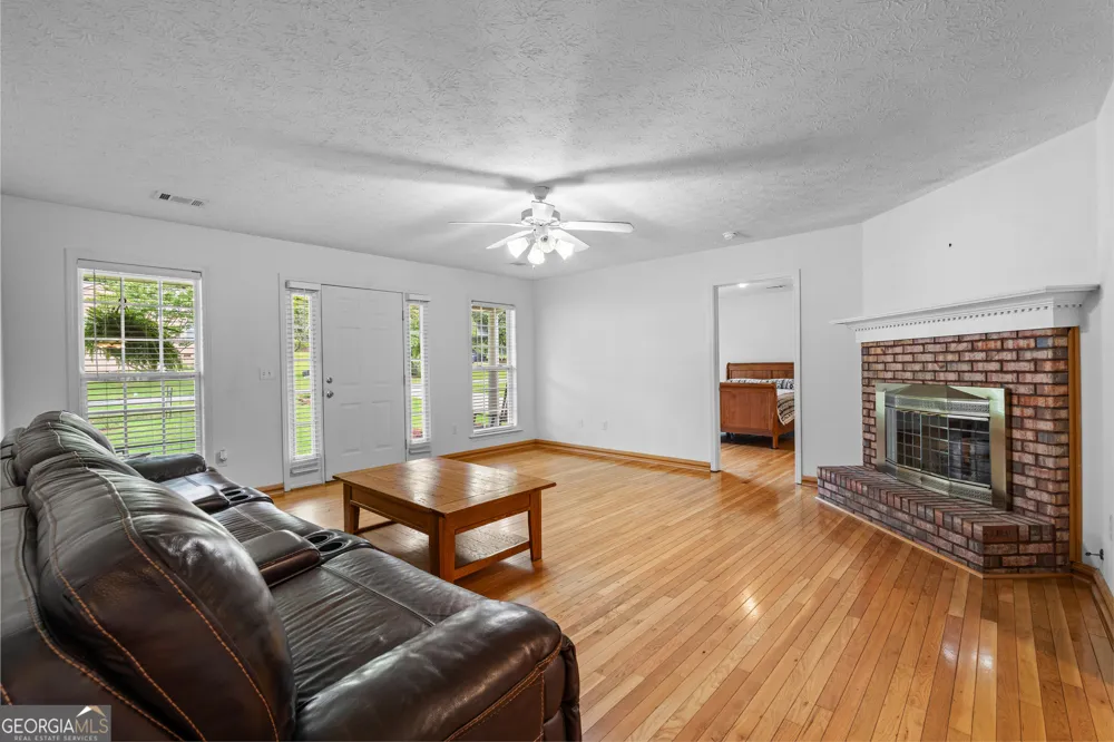 615 Peach ST Manchester, GA 31816