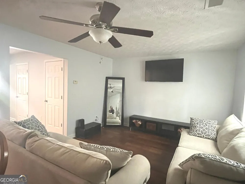 2434 Piering DR Lithonia, GA 30038