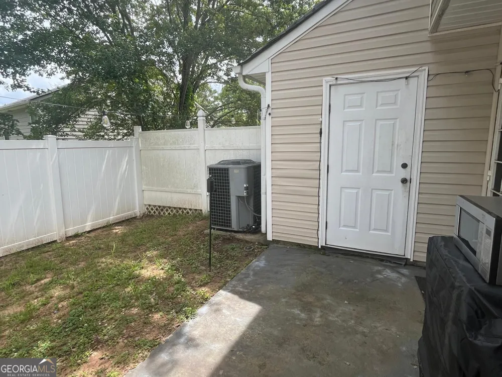 2434 Piering DR Lithonia, GA 30038