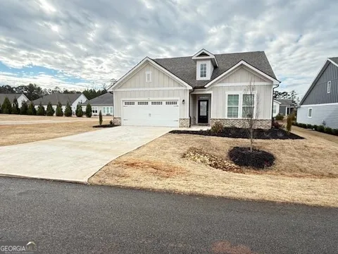 1501 Lake DR