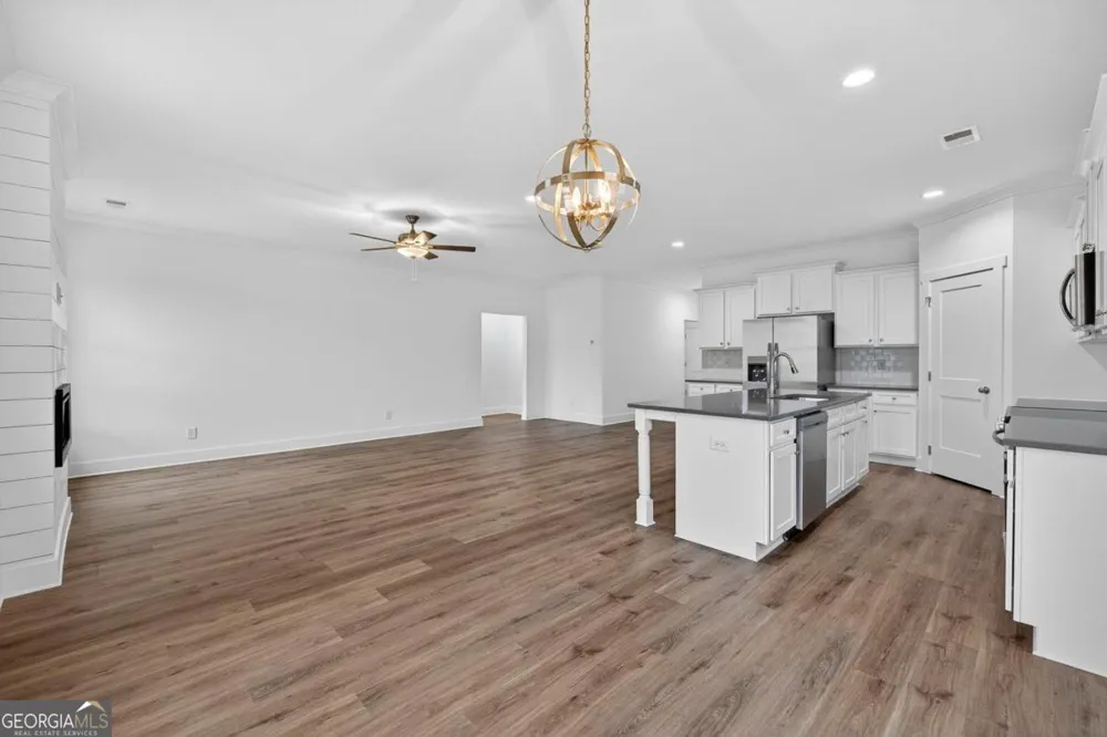 1541 Lake DR Greensboro, GA 30642