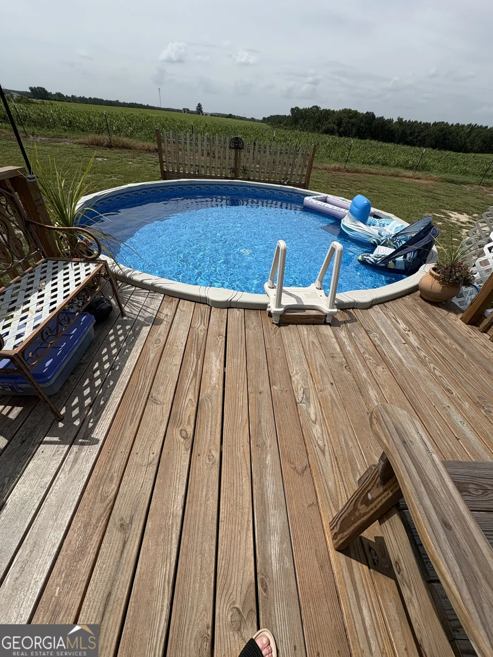 571 Ben Giddens RD Eastman, GA 31023