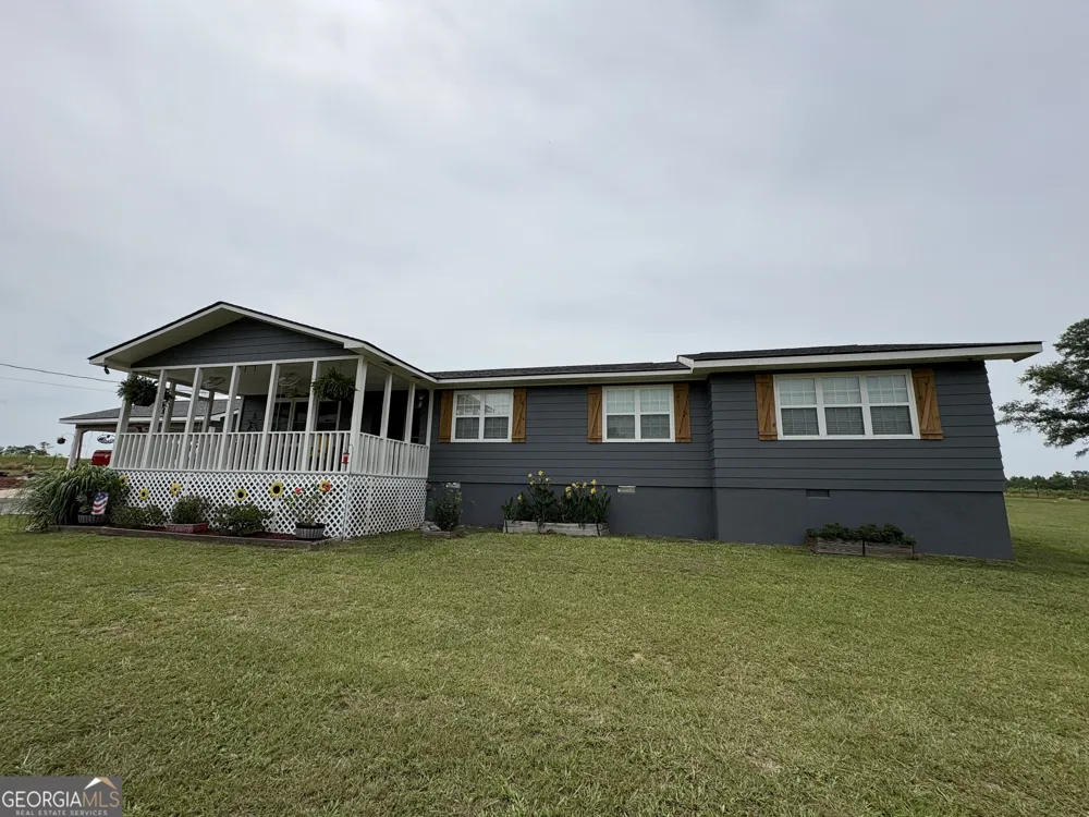 571 Ben Giddens RD Eastman, GA 31023