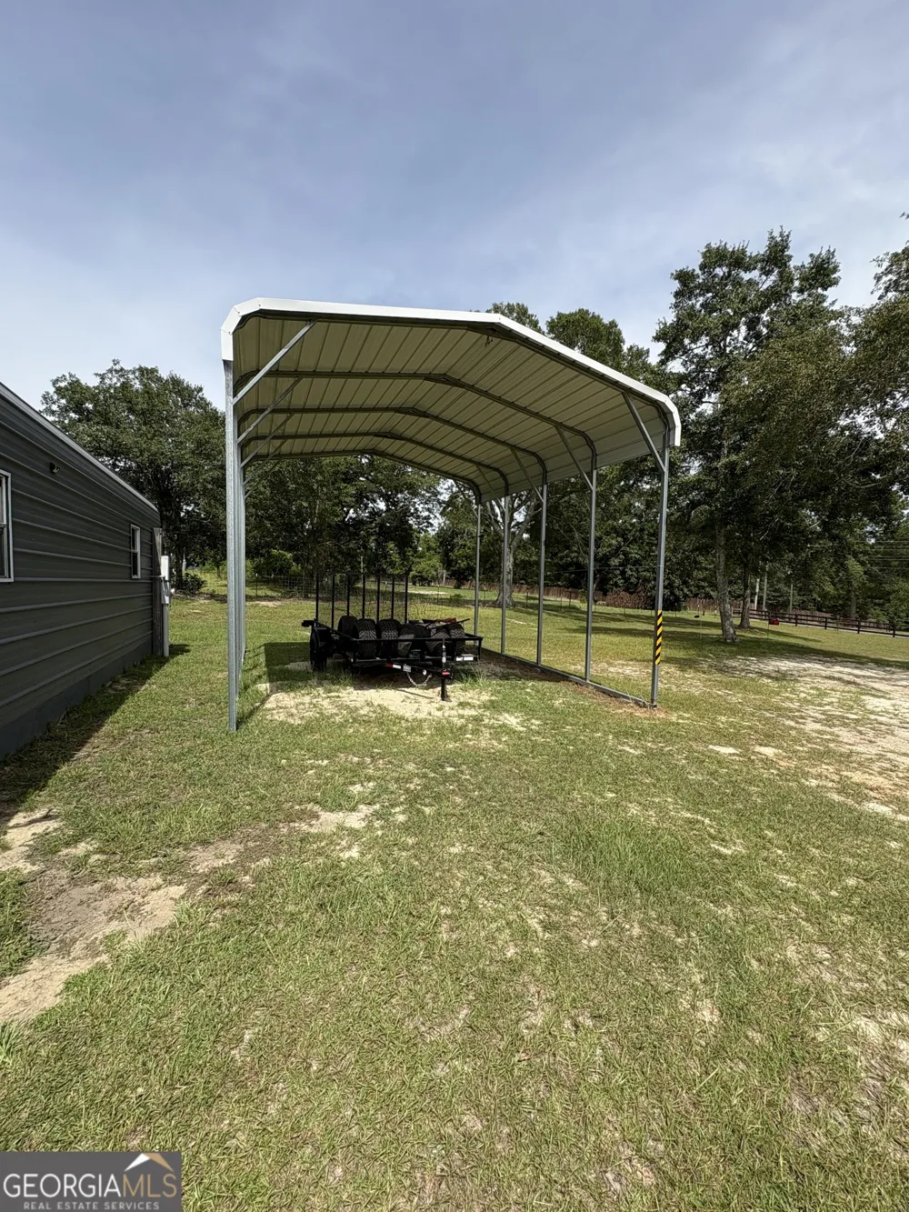 571 Ben Giddens RD Eastman, GA 31023