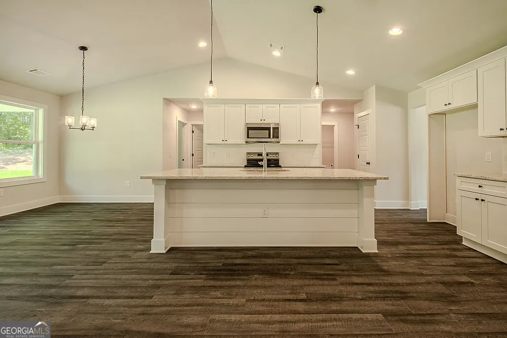 214 Wilson Garage RD Commerce, GA 30529
