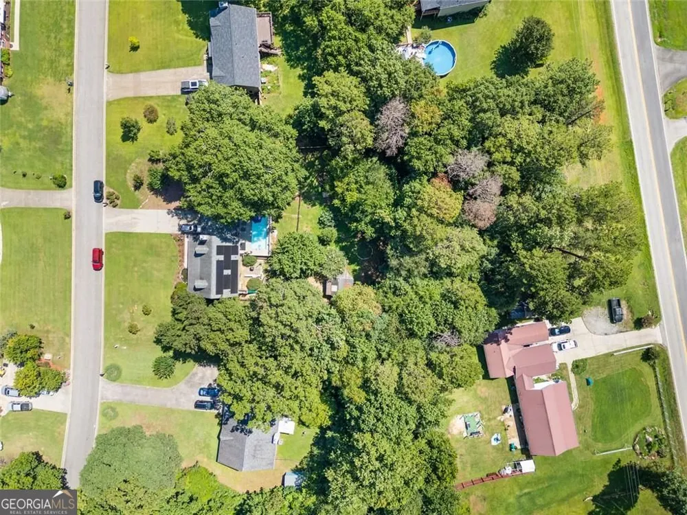 55 Creek View DR Hoschton, GA 30548