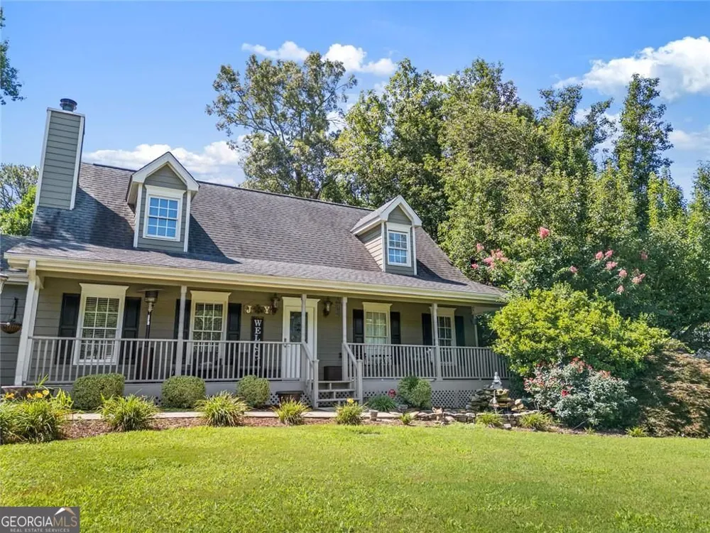 55 Creek View DR Hoschton, GA 30548