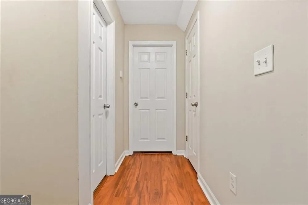 55 Creek View DR Hoschton, GA 30548