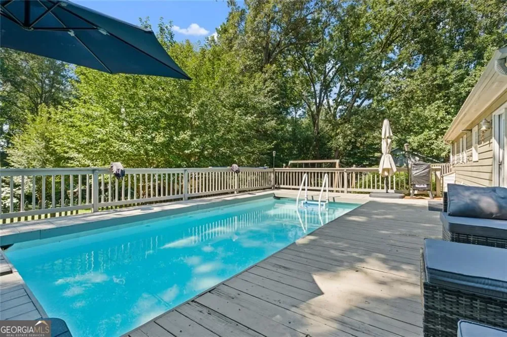 55 Creek View DR Hoschton, GA 30548