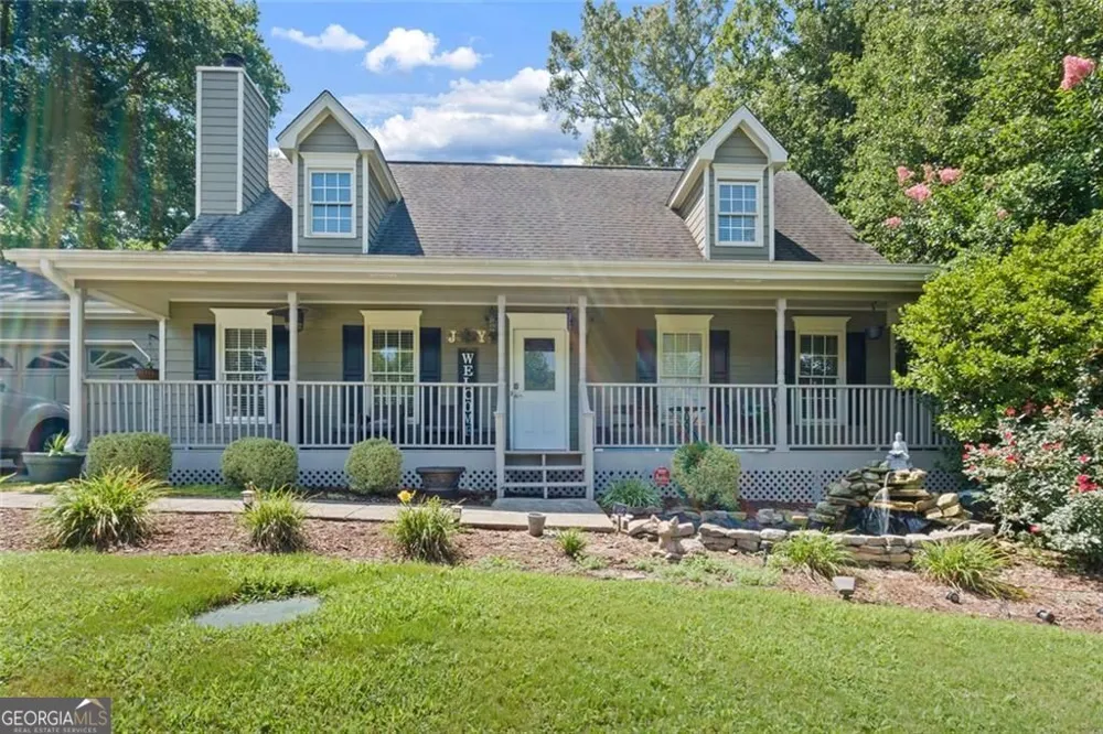 55 Creek View DR Hoschton, GA 30548
