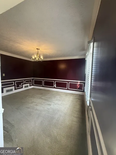 1726 Ridgedale DR Snellville, GA 30078