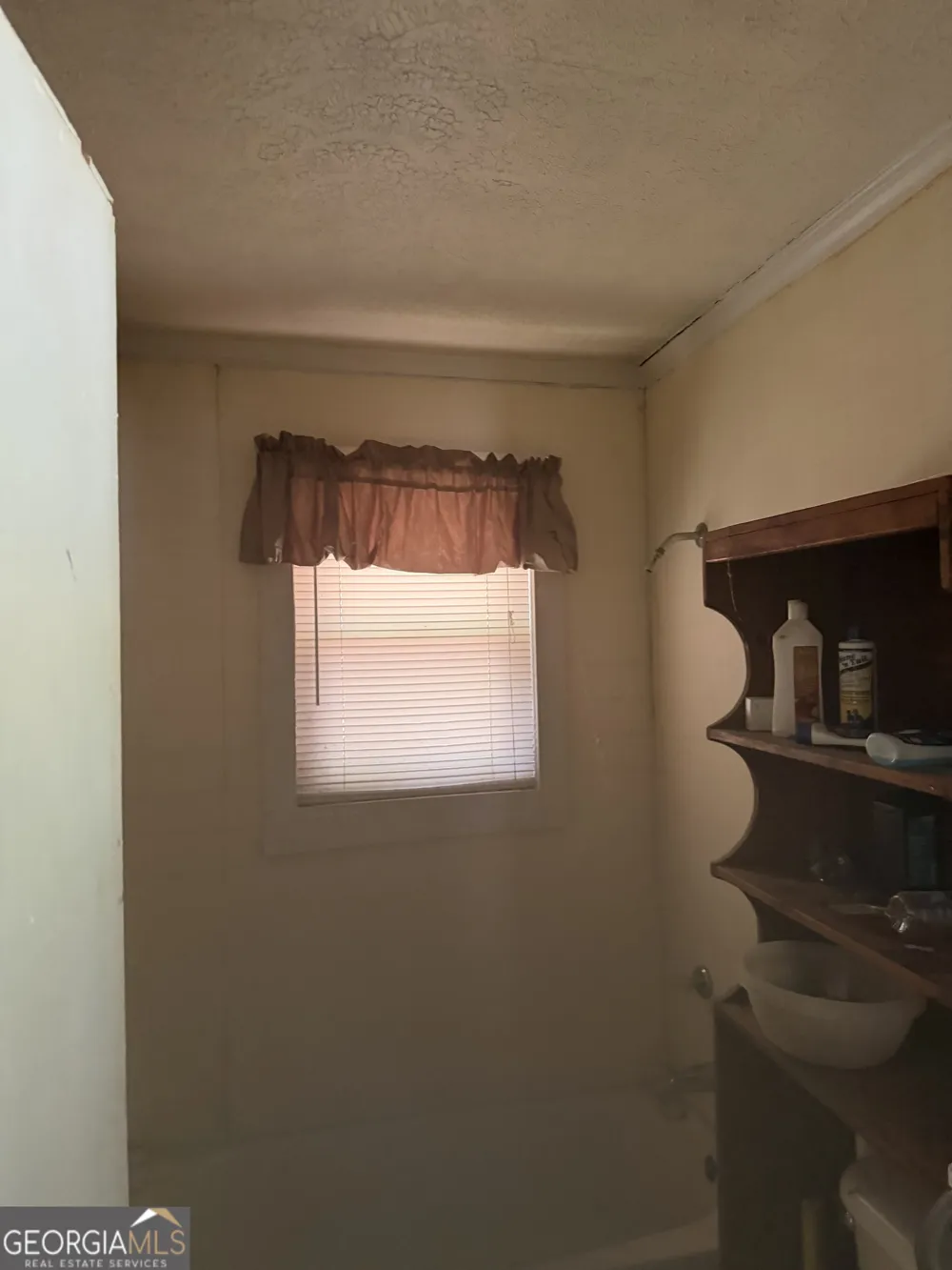 217 Glenn ST Jackson, GA 30233