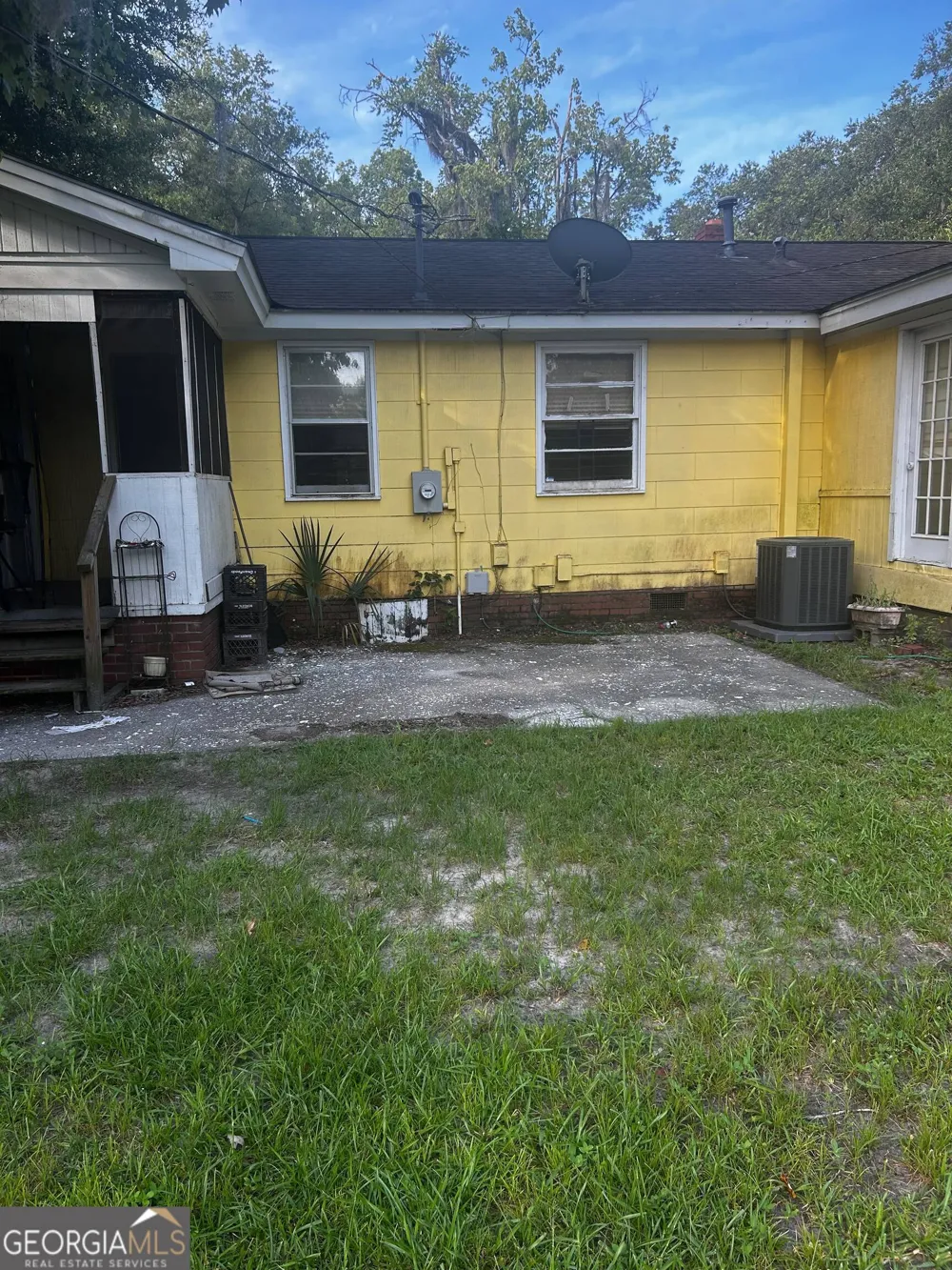 2108 E 60th ST Savannah, GA 31404