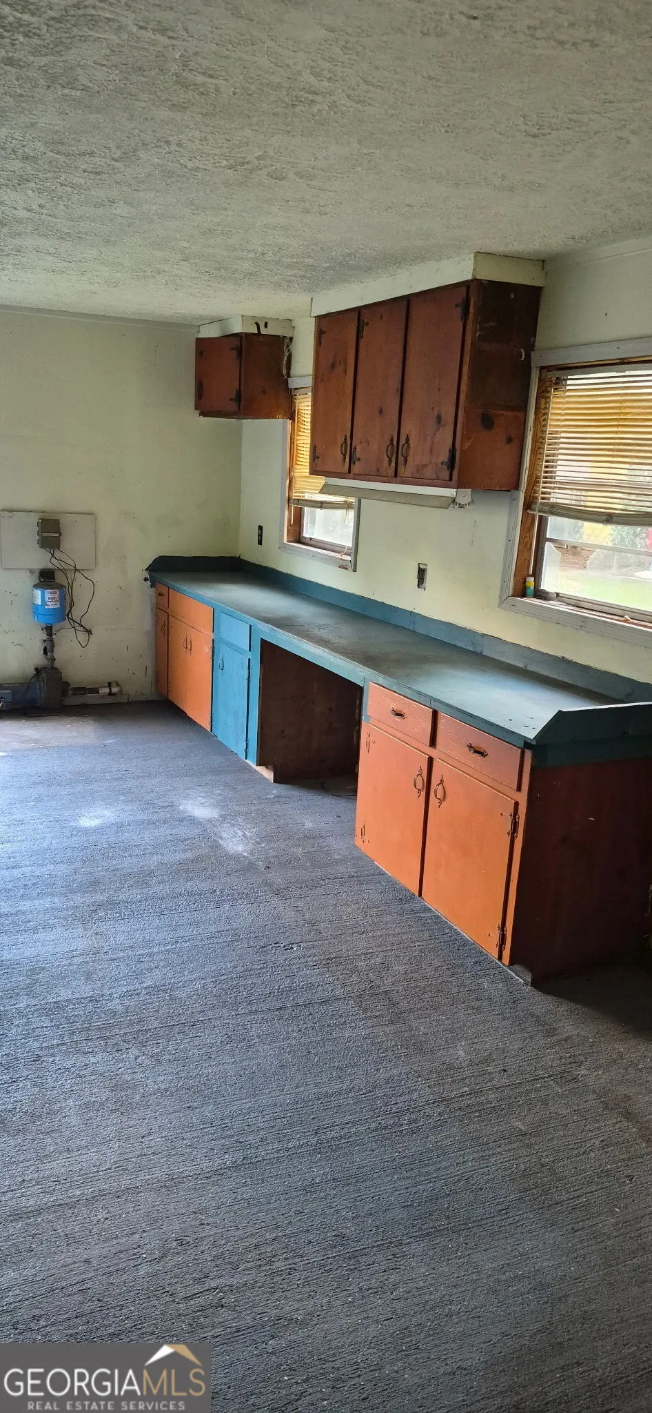 2108 E 60th ST Savannah, GA 31404