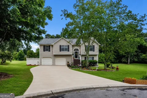 401 Nicole CT