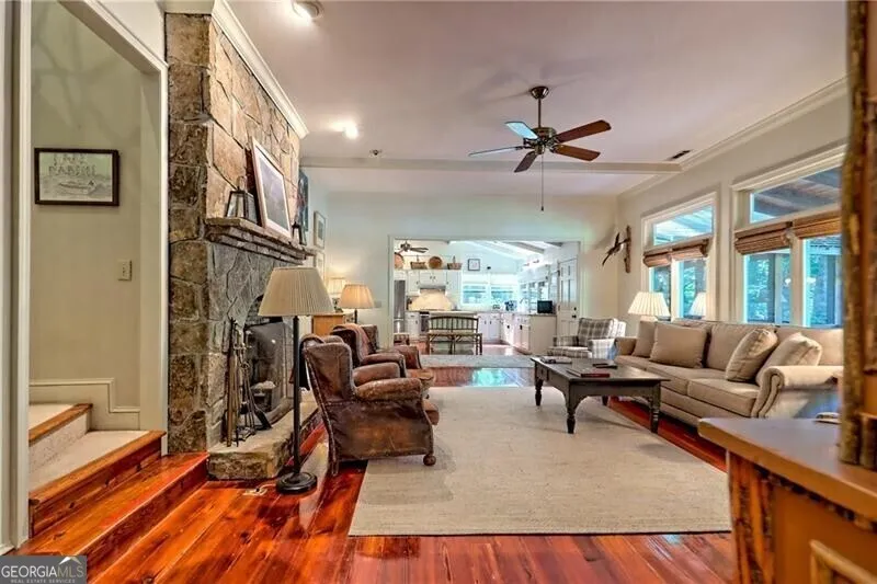 768 Wexford WAY Lakemont, GA 30552