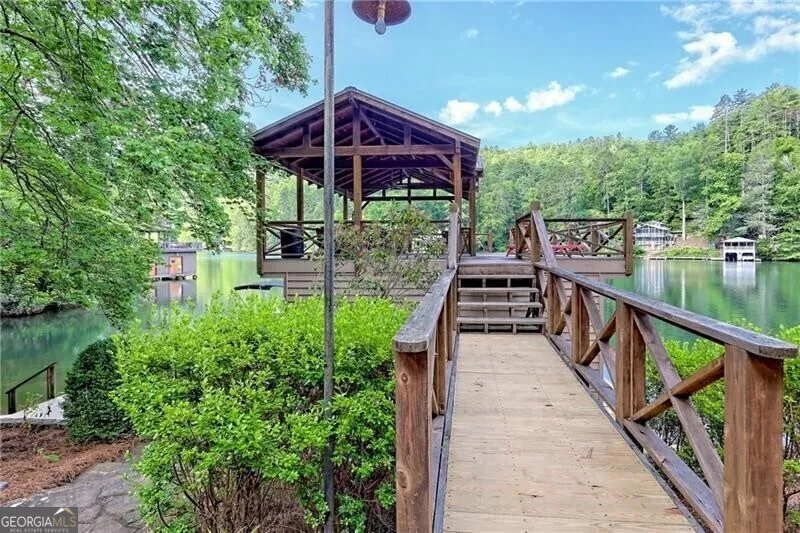 768 Wexford WAY Lakemont, GA 30552