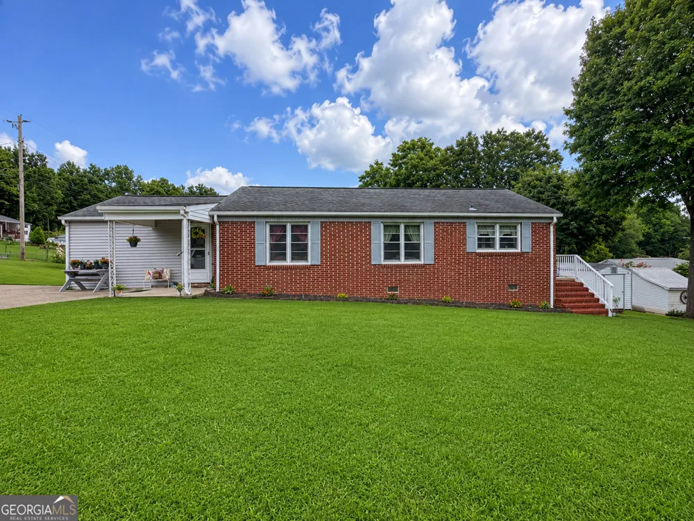 302 Bryan ST W Bremen, GA 30110