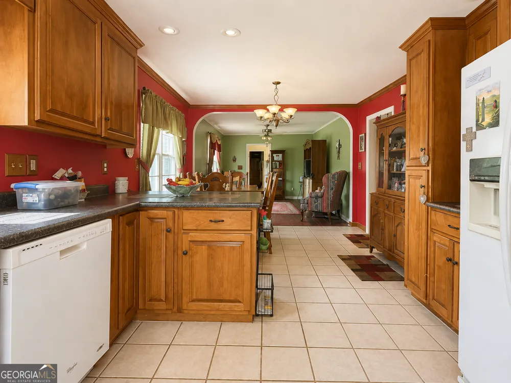 302 Bryan ST W Bremen, GA 30110