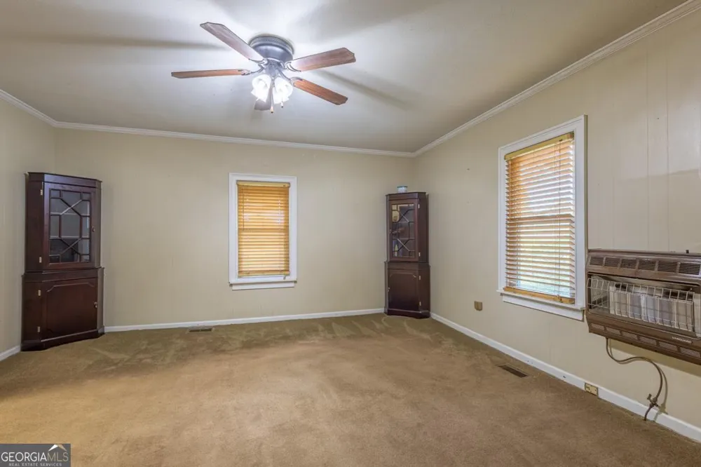 1953 Tyus Carrollton RD Carrollton, GA 30117