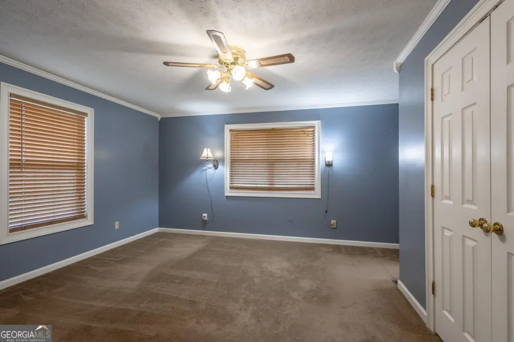 1953 Tyus Carrollton RD Carrollton, GA 30117
