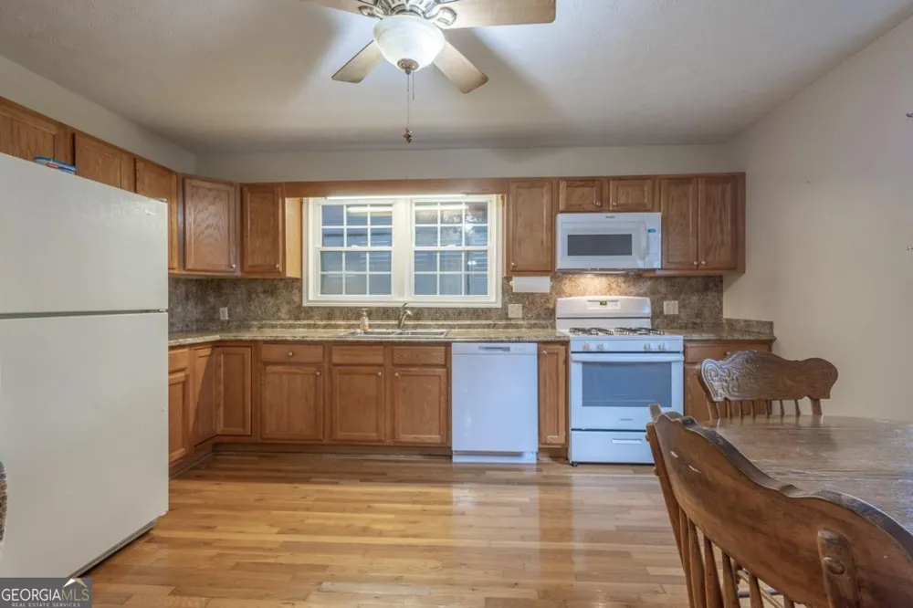 1953 Tyus Carrollton RD Carrollton, GA 30117
