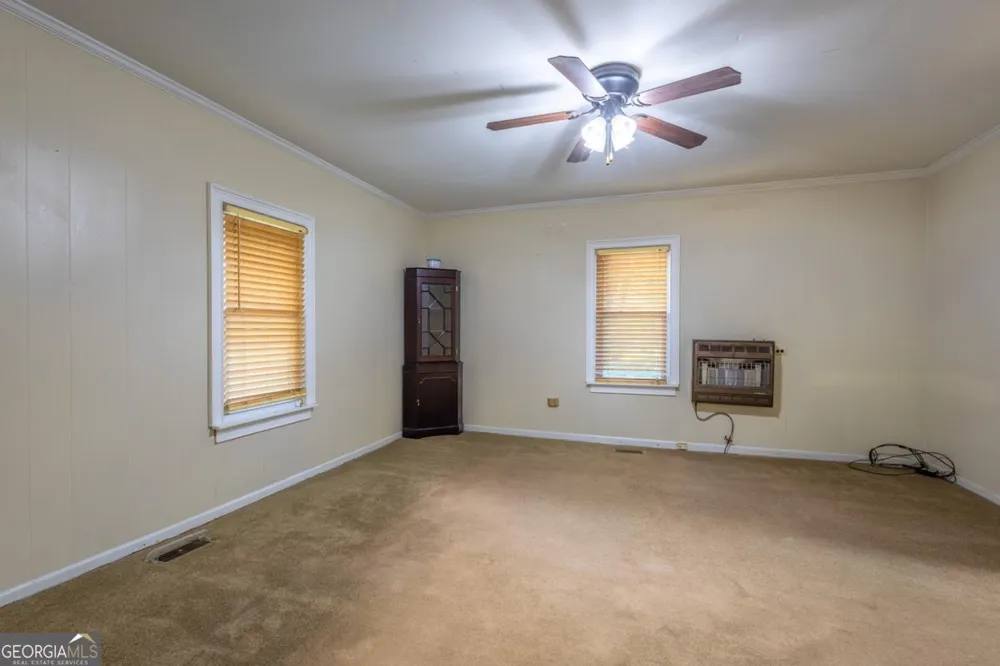 1953 Tyus Carrollton RD Carrollton, GA 30117