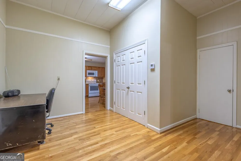 1953 Tyus Carrollton RD Carrollton, GA 30117