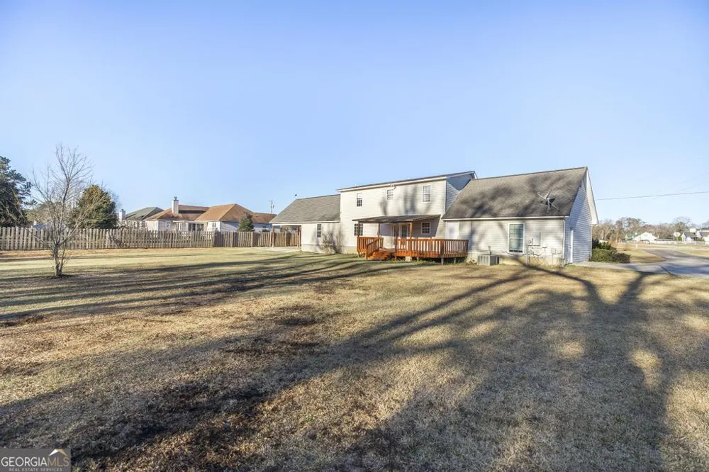 1940 Barrington DR Dublin, GA 31021
