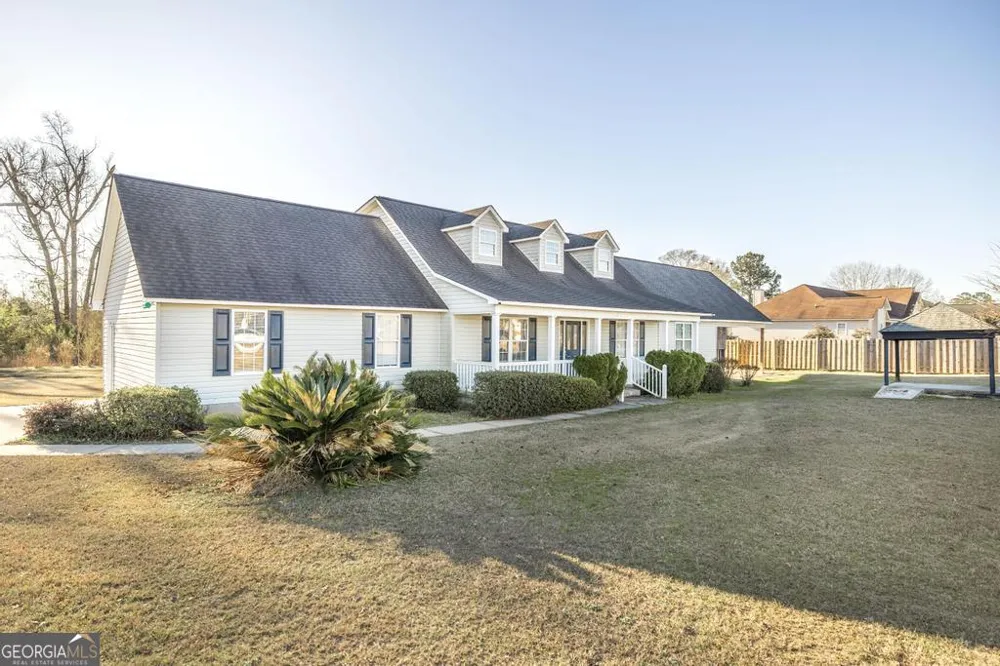 1940 Barrington DR Dublin, GA 31021