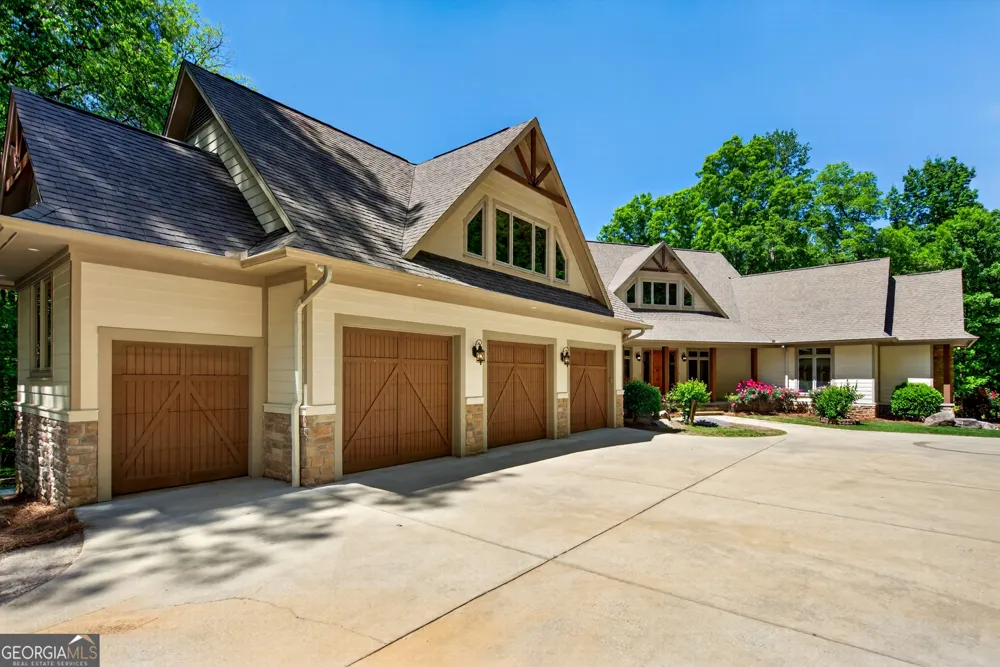 1154 Hunter RD Cataula, GA 31804