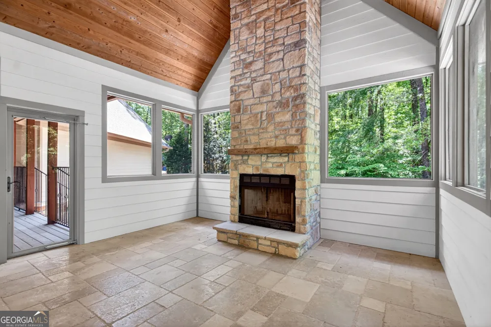 1154 Hunter RD Cataula, GA 31804