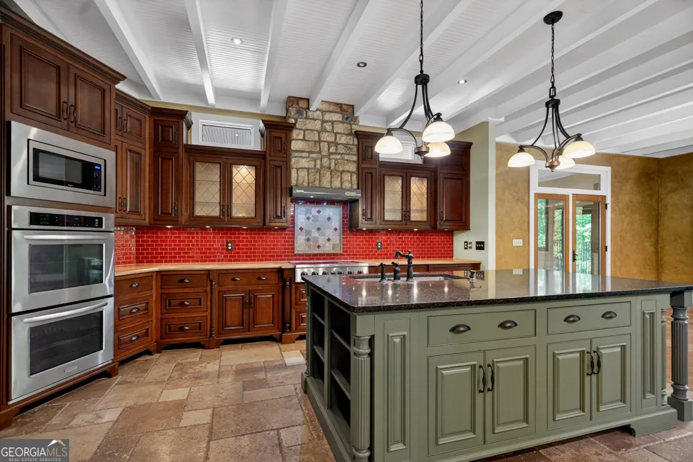 1154 Hunter RD Cataula, GA 31804