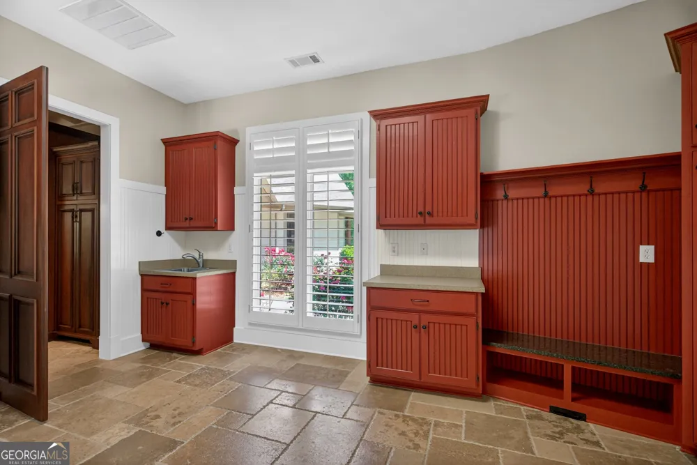 1154 Hunter RD Cataula, GA 31804