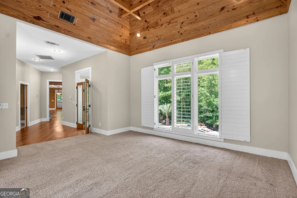 1154 Hunter RD Cataula, GA 31804