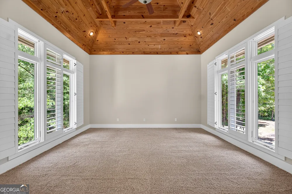 1154 Hunter RD Cataula, GA 31804